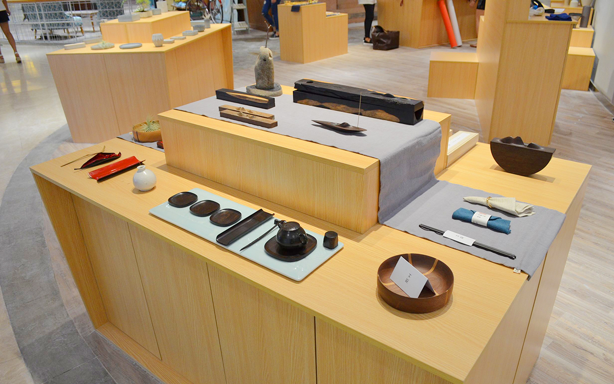 香港展臺(tái)搭建商有哪些常見的儲(chǔ)物空間設(shè)計(jì)？