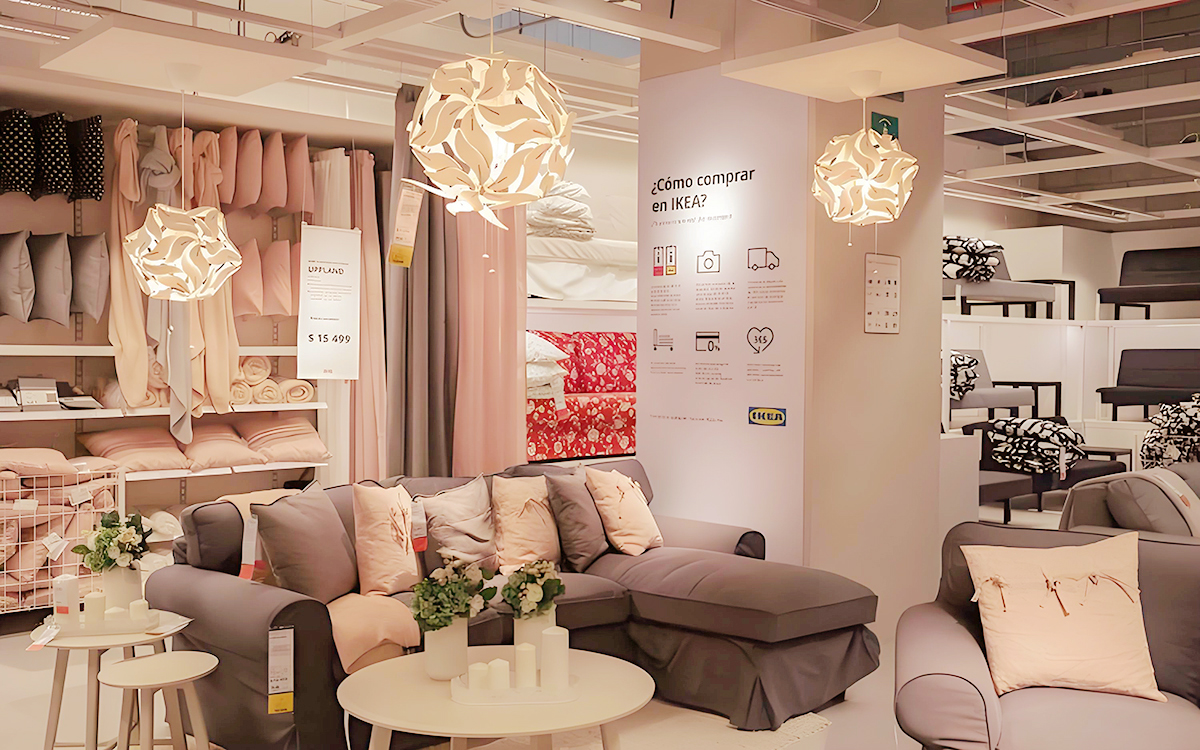 深圳家具展廳設(shè)計(jì):雙管齊下構(gòu)建特色家具展臺(tái) 深圳家具展廳設(shè)計(jì):雙管齊下構(gòu)建特色家具展臺(tái)