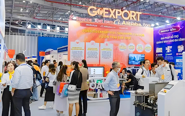 深圳展位裝修技巧：色彩搭配、動線設(shè)計與展品陳列