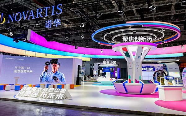 深圳展位裝修：如何平衡洽談區(qū)的私密性和開放性？