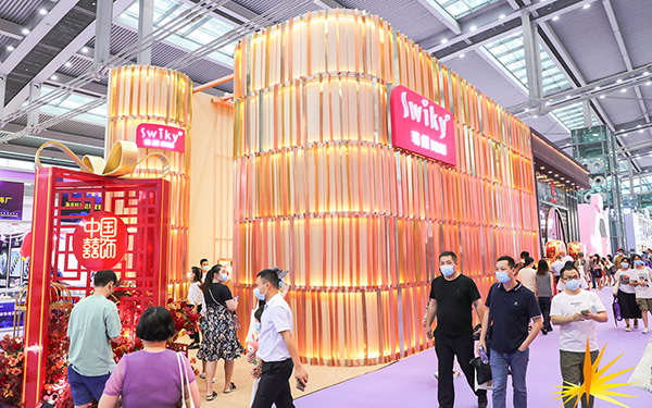 在深圳展臺設(shè)計布局中，怎么做到無縫銜接功能區(qū)？