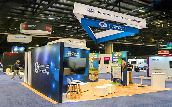 國外專業(yè)展臺(tái)搭建：跨文化適配與高效搭建實(shí)戰(zhàn)手冊(cè)