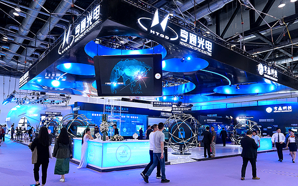 在深圳展覽會搭建中，如何通過視覺陳列吸引顧客？